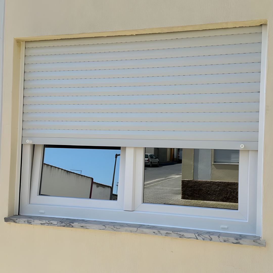 Estores em PVC image